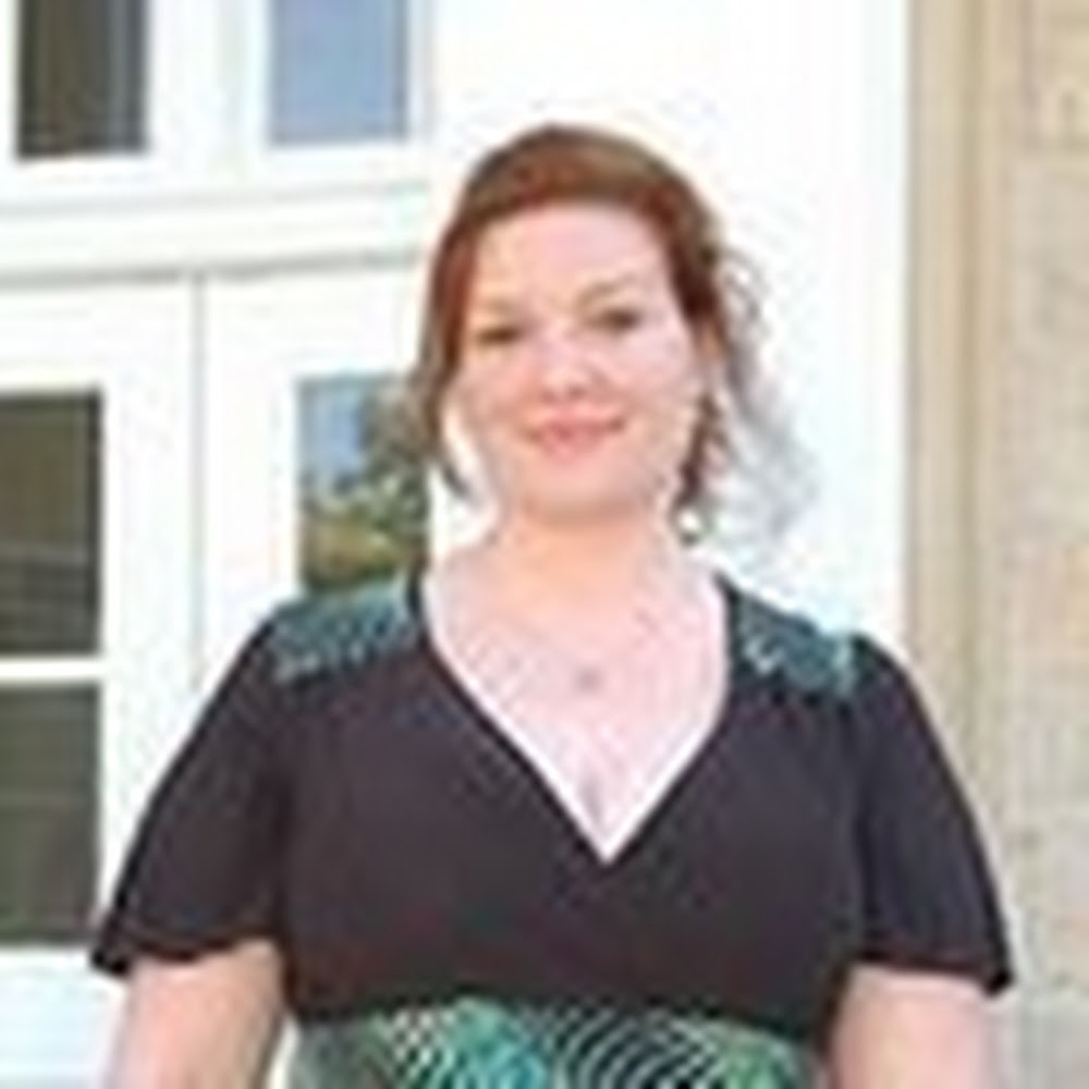 Meet your Posher, Marisa